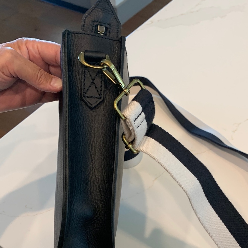 Madewell Black Leather Cossebody Bag with Striped Strap & Solid strap NWOT - Picture 7 of 15